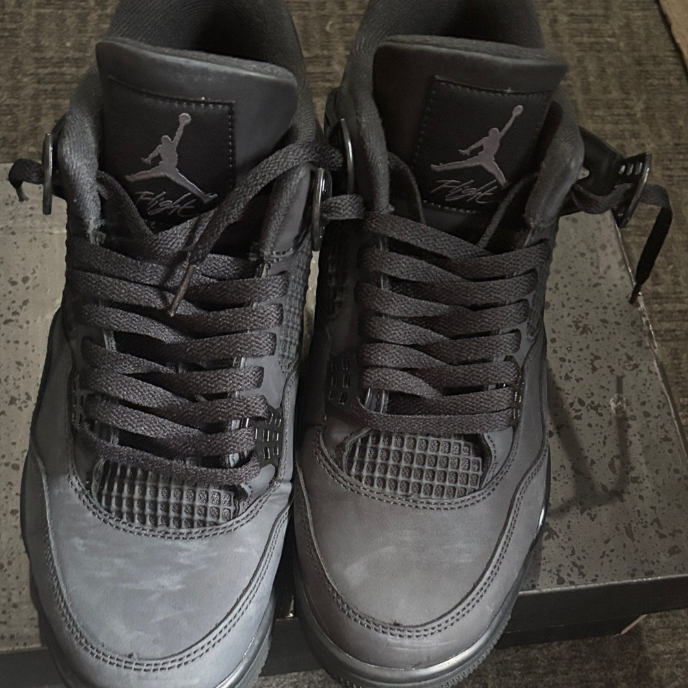 Nike Air Jordan 4 Retro Men’s Sneakers - Black cat 2025